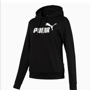 Puma hoodie women fits medium - new